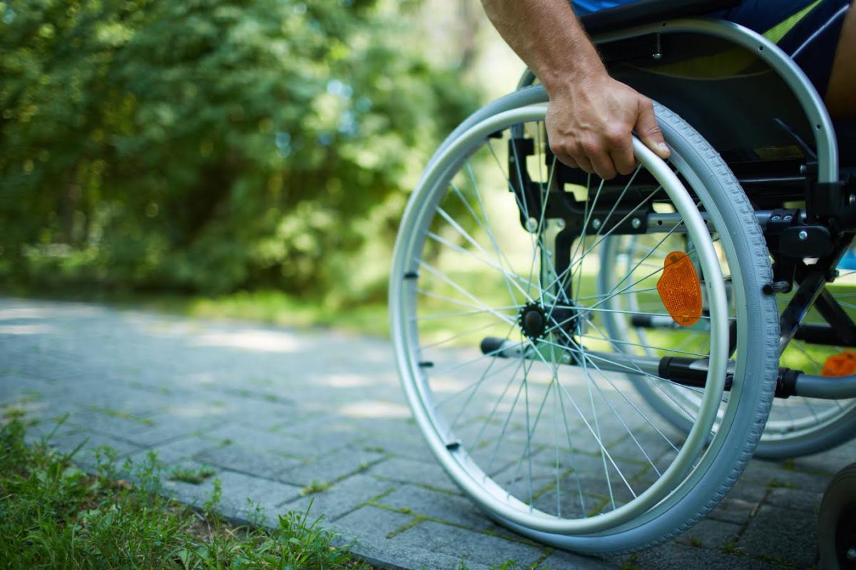 Hotel Room in Paris adapted for guests with reduced mobility